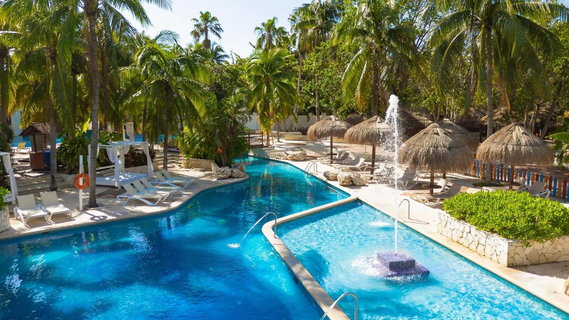 Hotel Grand Oasis Tulum Riviera Akumal Resort