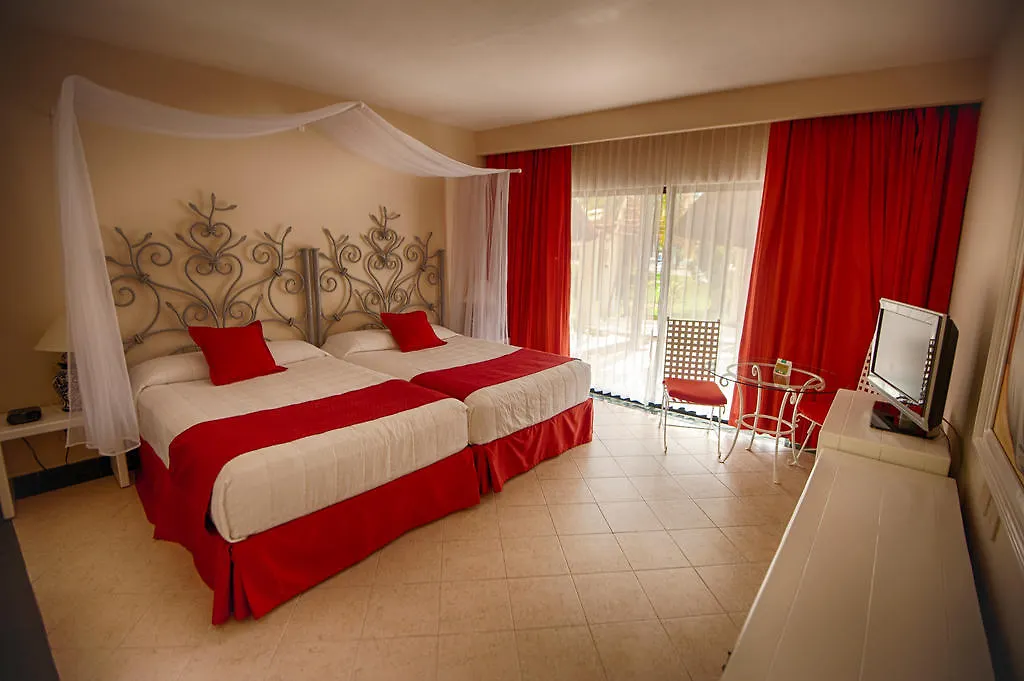 Resort Hotel Grand Oasis Tulum Riviera Akumal
